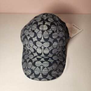 NWT COACH Baseball Hat Chambray Jacquard SIG C Leather Strap CI496
